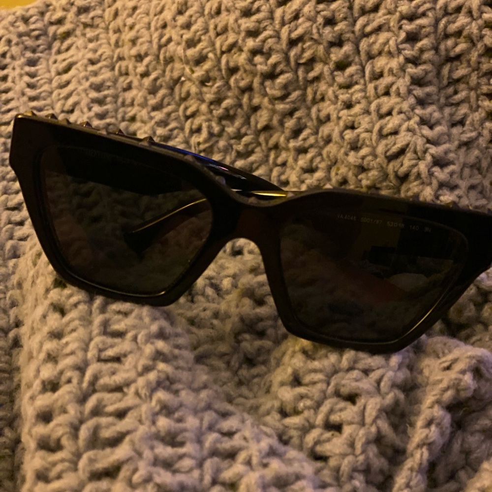 VALENTINO women’s sunglasses